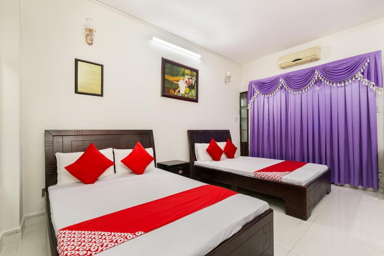 Oyo 486 Nhat Nhat Hotel Хошимин Экстерьер фото